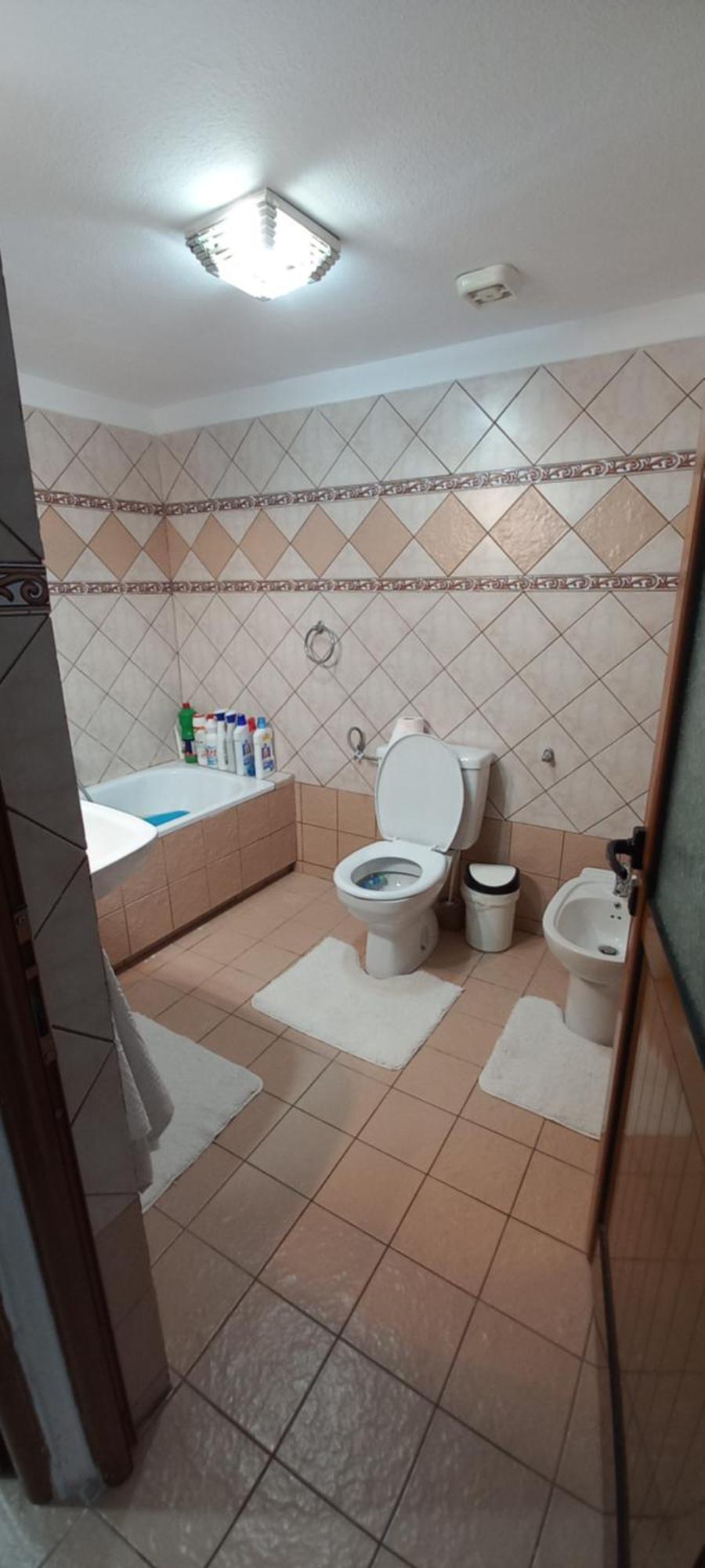 Marbi Guest House Гирокастра Экстерьер фото