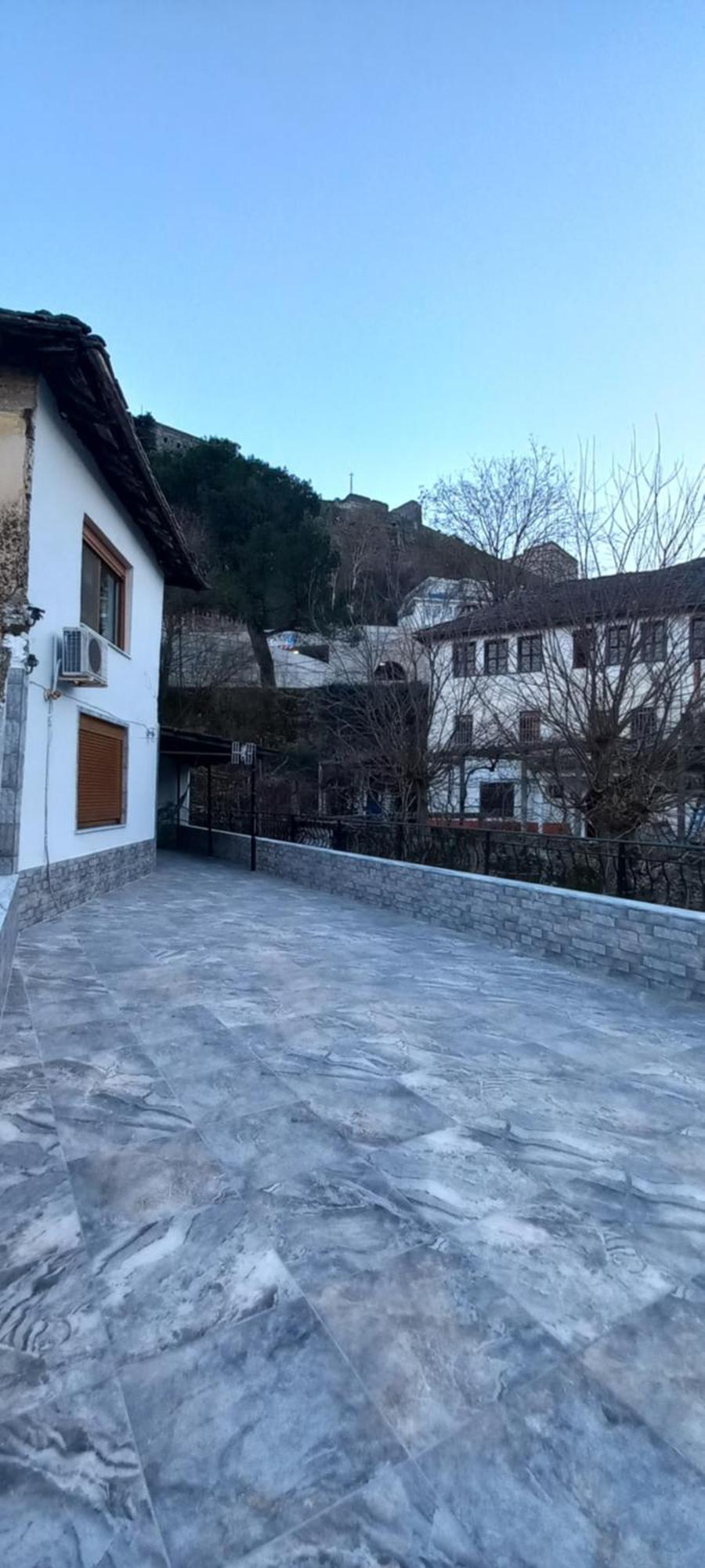 Marbi Guest House Гирокастра Экстерьер фото