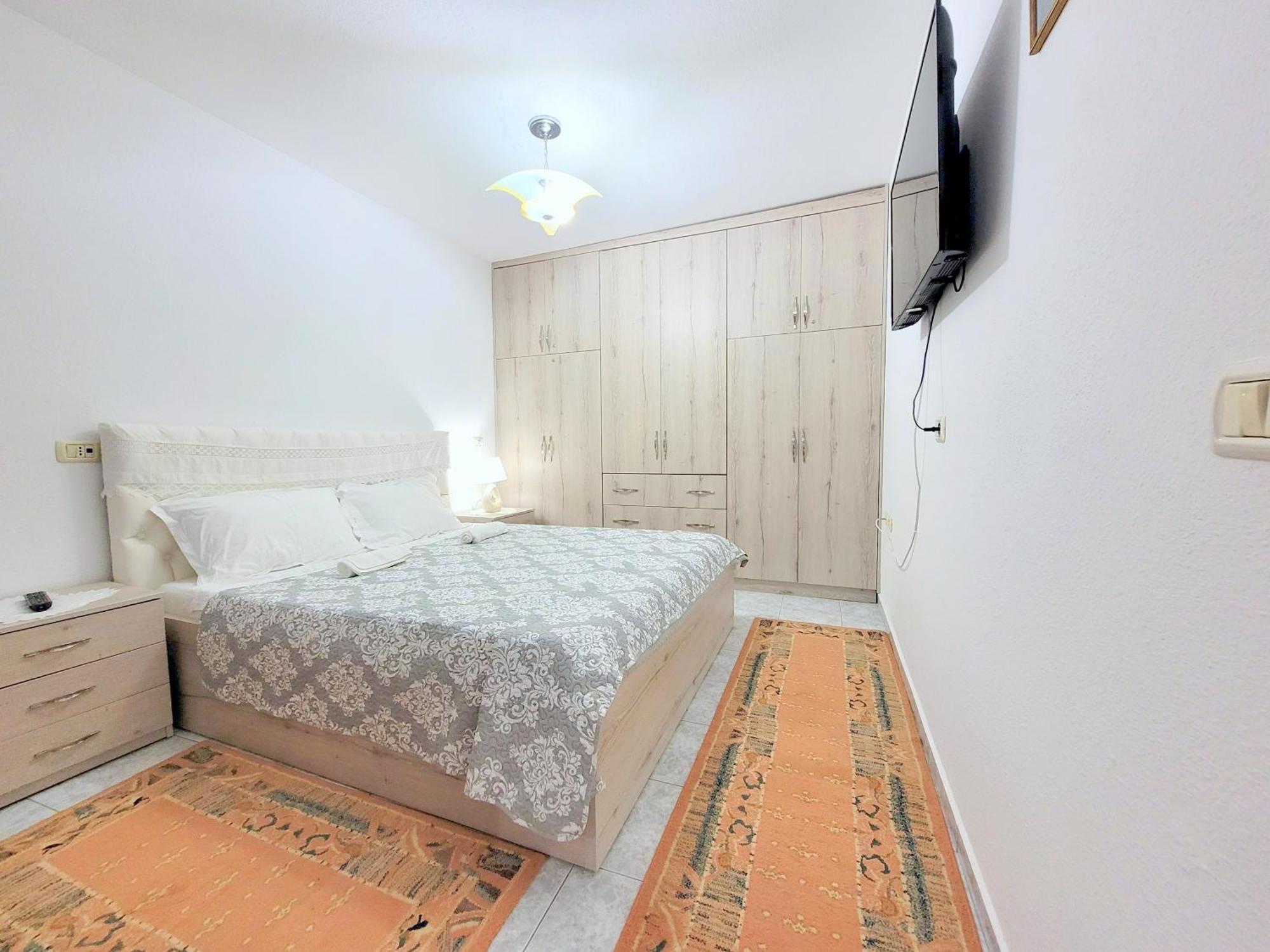 Marbi Guest House Гирокастра Экстерьер фото