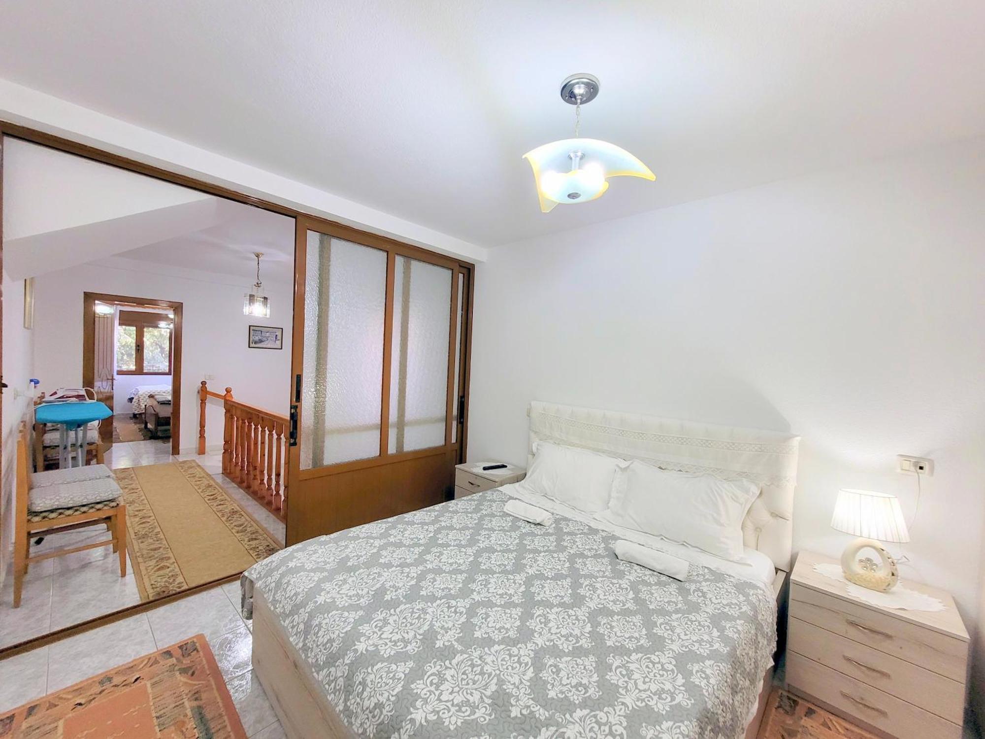 Marbi Guest House Гирокастра Экстерьер фото